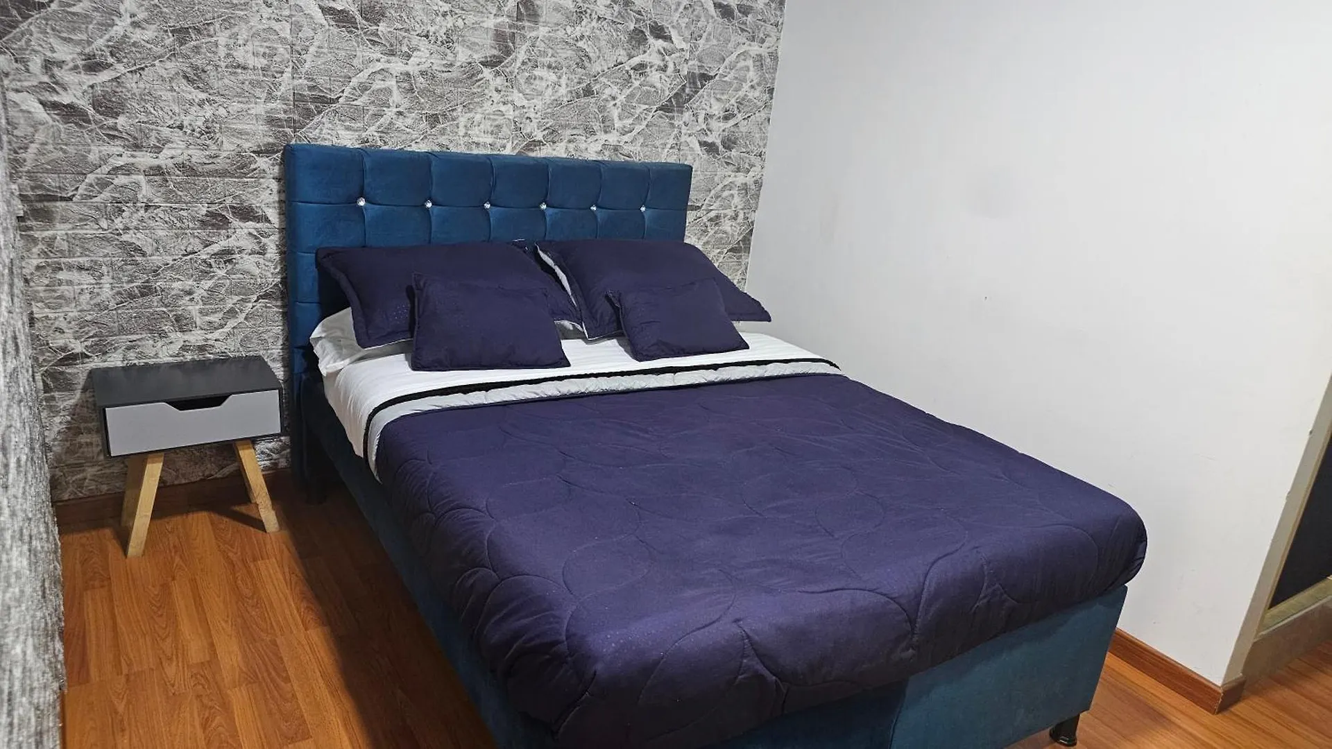 Colisseum Roma - El Cubo Movistar Campin Bed & Breakfast Bogota