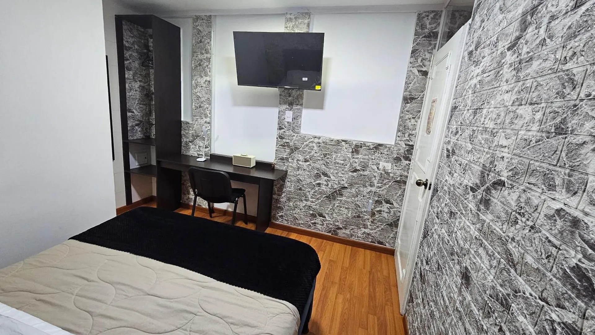 Colisseum Roma - El Cubo Movistar Campin Bed & Breakfast Bogota