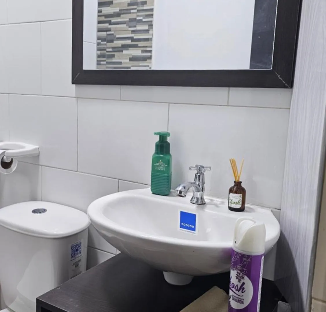 Colisseum Roma - El Cubo Movistar Campin Bed & Breakfast Bogota Colombia
